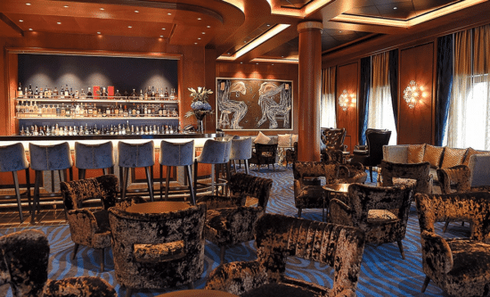Explorer Lounge