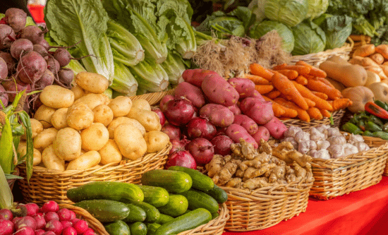Regional Flavors and Fresh Ingredients