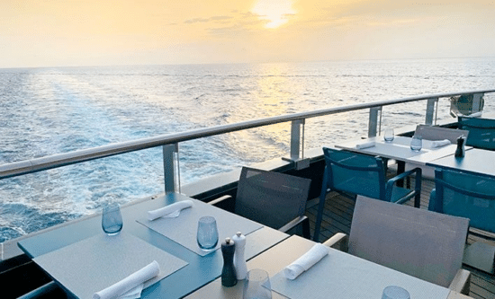 Azure Bar & Café
