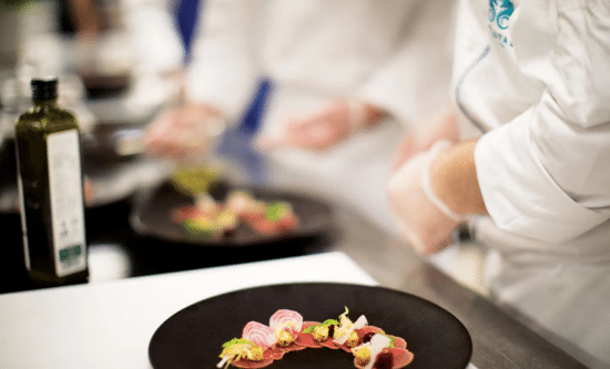24 Hours In-Suite Dining
